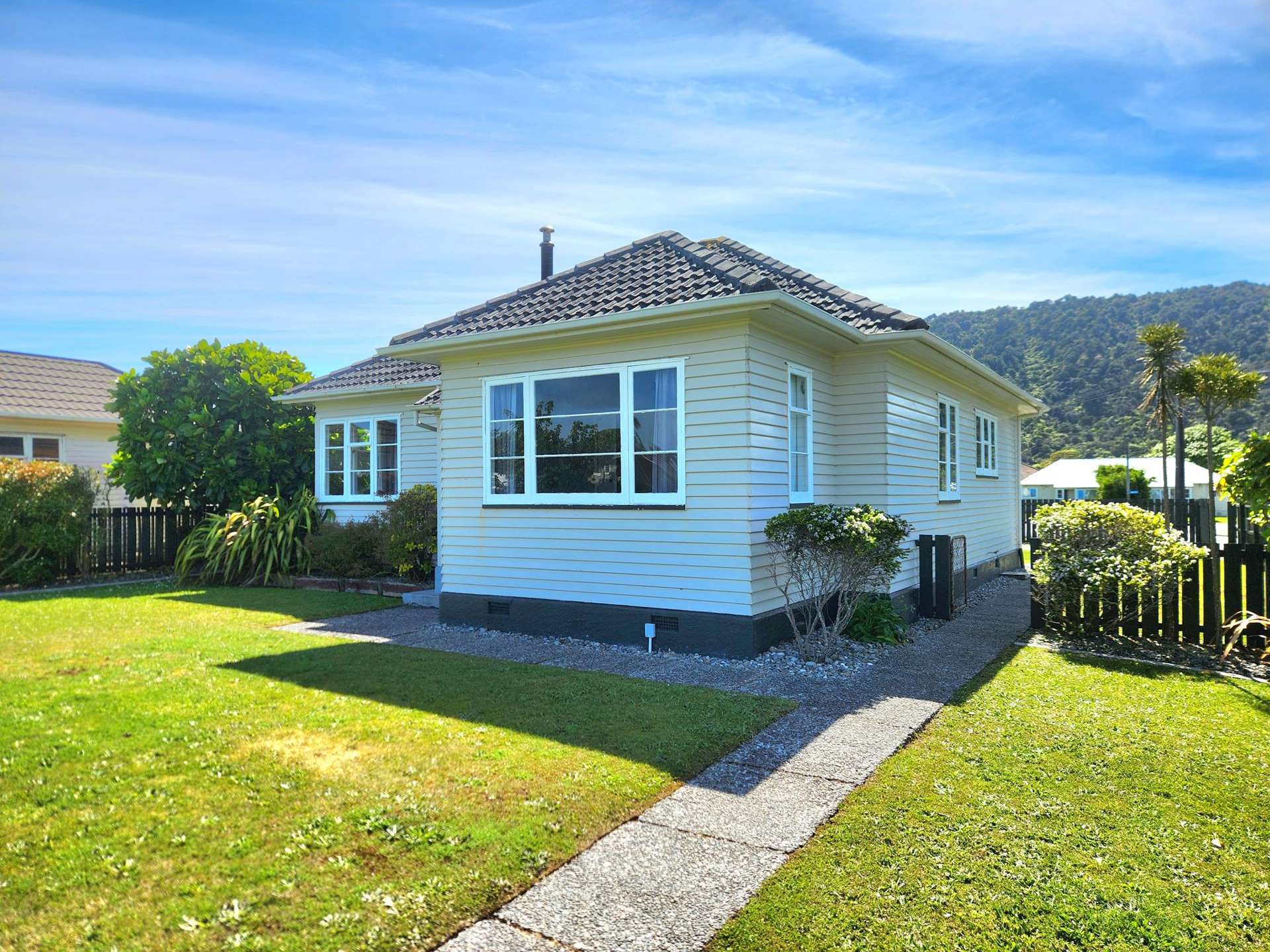 33 Firth Street Cobden_0