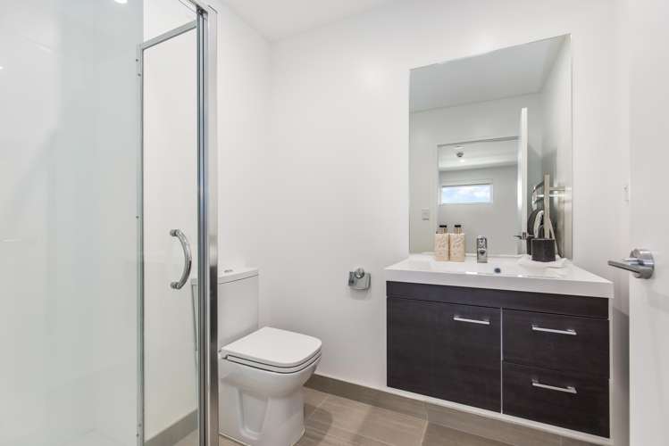 309/8 Thompson Park Road Mount Wellington_13