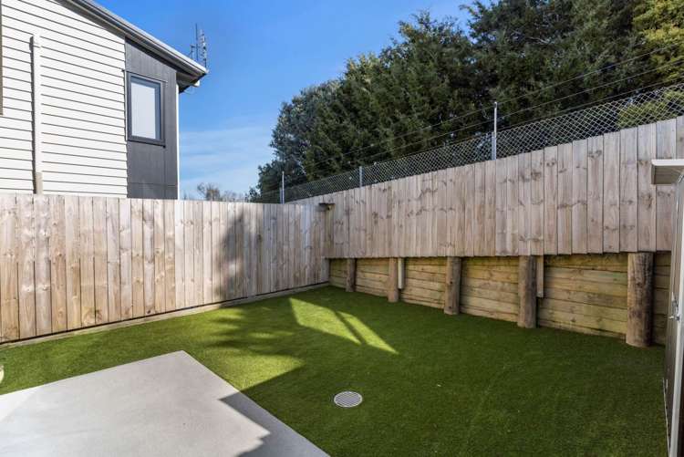 84 Matawhanga Drive Wattle Downs_10