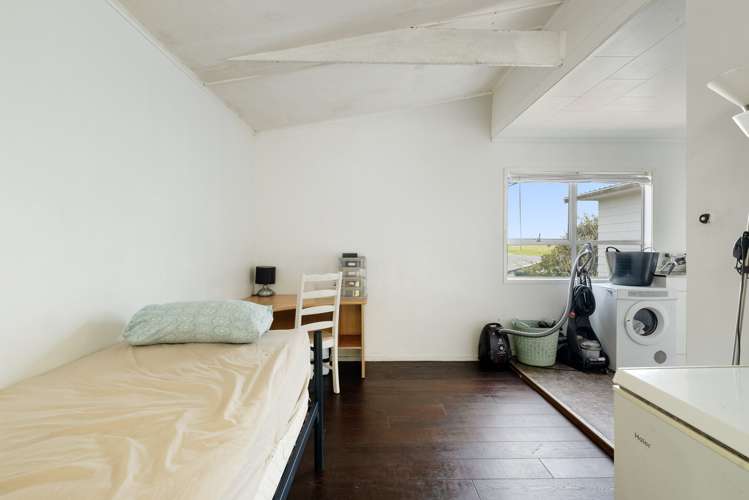 16 Costello Crescent Pukehina_14