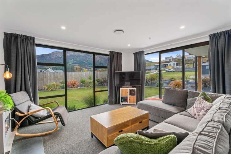 24 Woodpecker Street Lake Hawea_5