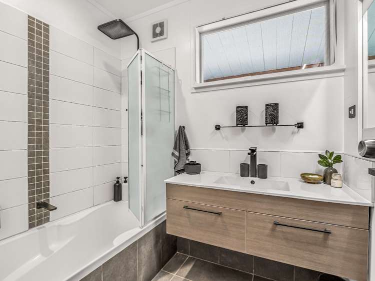358 Sunset Road Sunnybrook_18