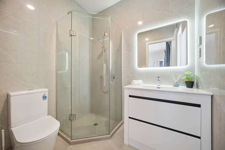 17 St Claire Road Silverdale_17