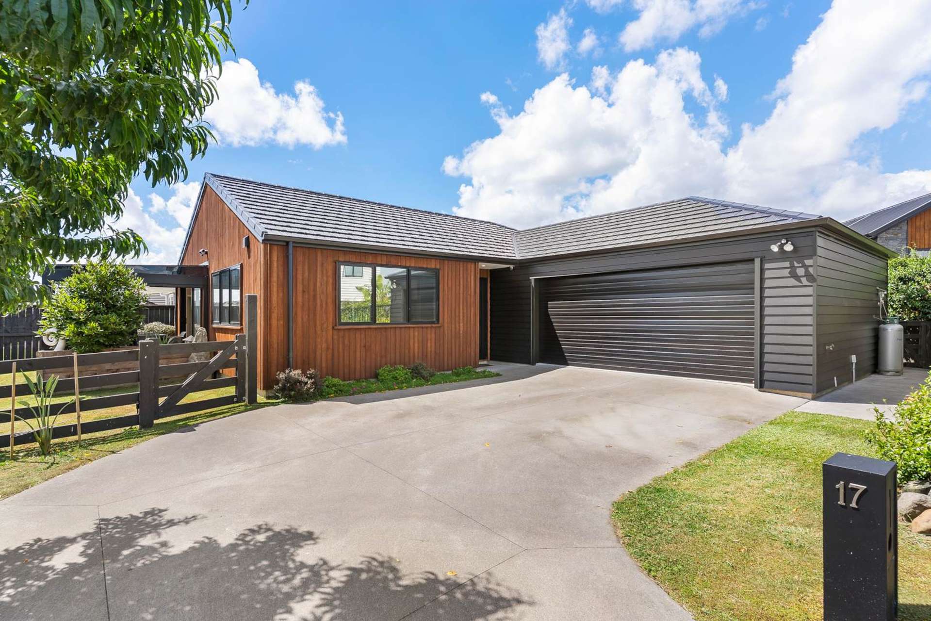 17 Te Paea Avenue Paerata_0