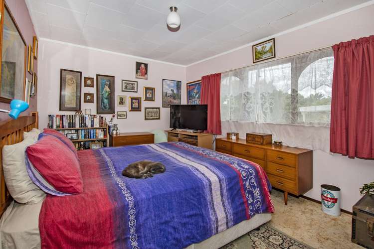 54 Eureka Place Parahaki_11