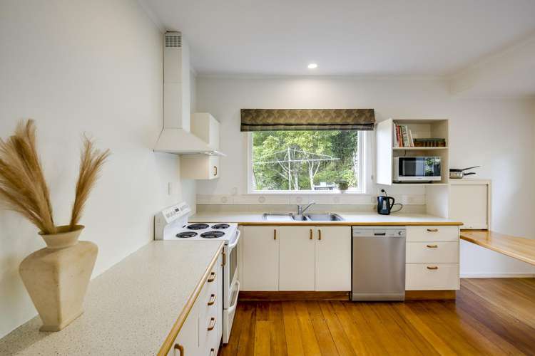 18 France Road Bluff Hill_12