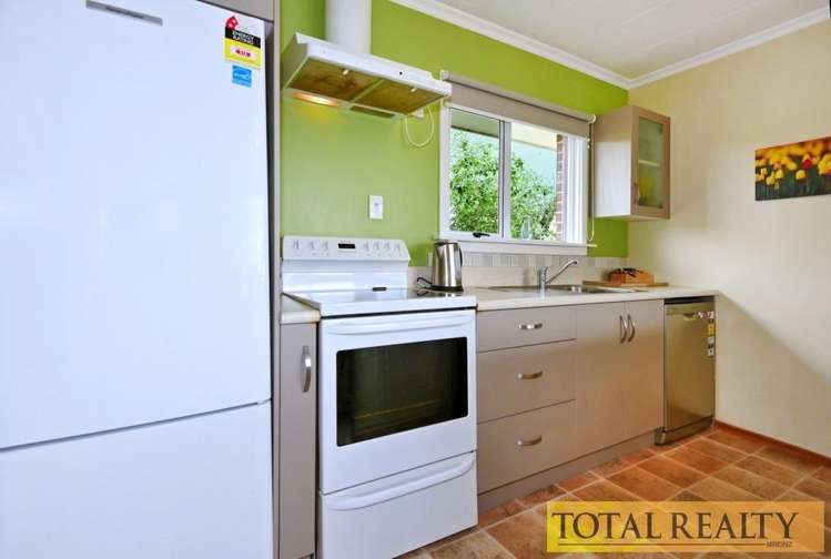 72 Blankney Street Hornby_9