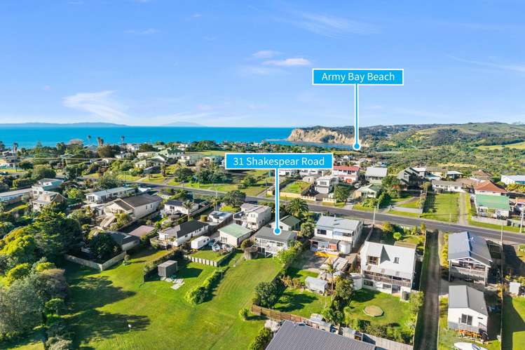31 Shakespear Road Army Bay_21