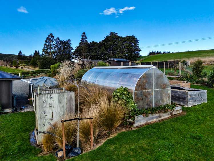 127 Bell Road Dipton_20