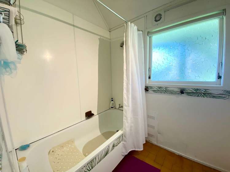 1/8 Longford Street Mount Wellington_11