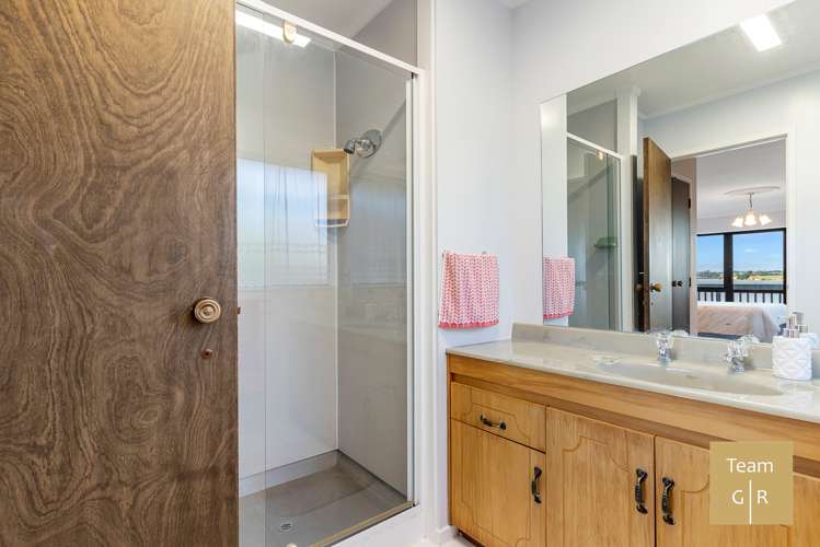 6 Gigi Place Conifer Grove_13