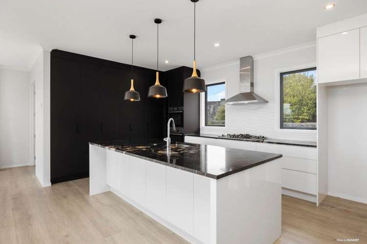 2 Ridgeview Close Red Beach_10