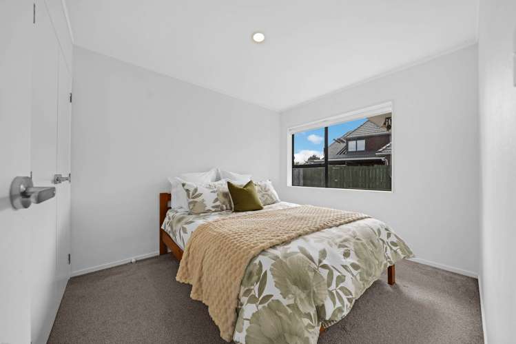 2/29 Vivian Wilson Drive Eastern Beach_14