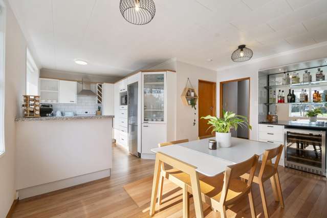 56 Sherwill Street East Feilding_1