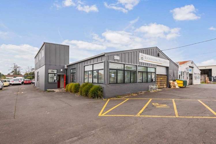 Unit A/58 Porana Road Glenfield_2