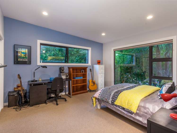 60 Sylvan Valley Avenue Titirangi_16