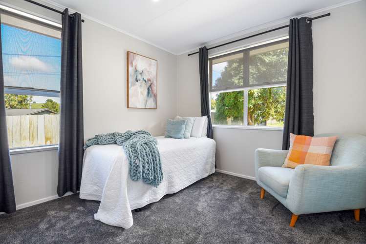 22 Bay Grove Pukehangi_11