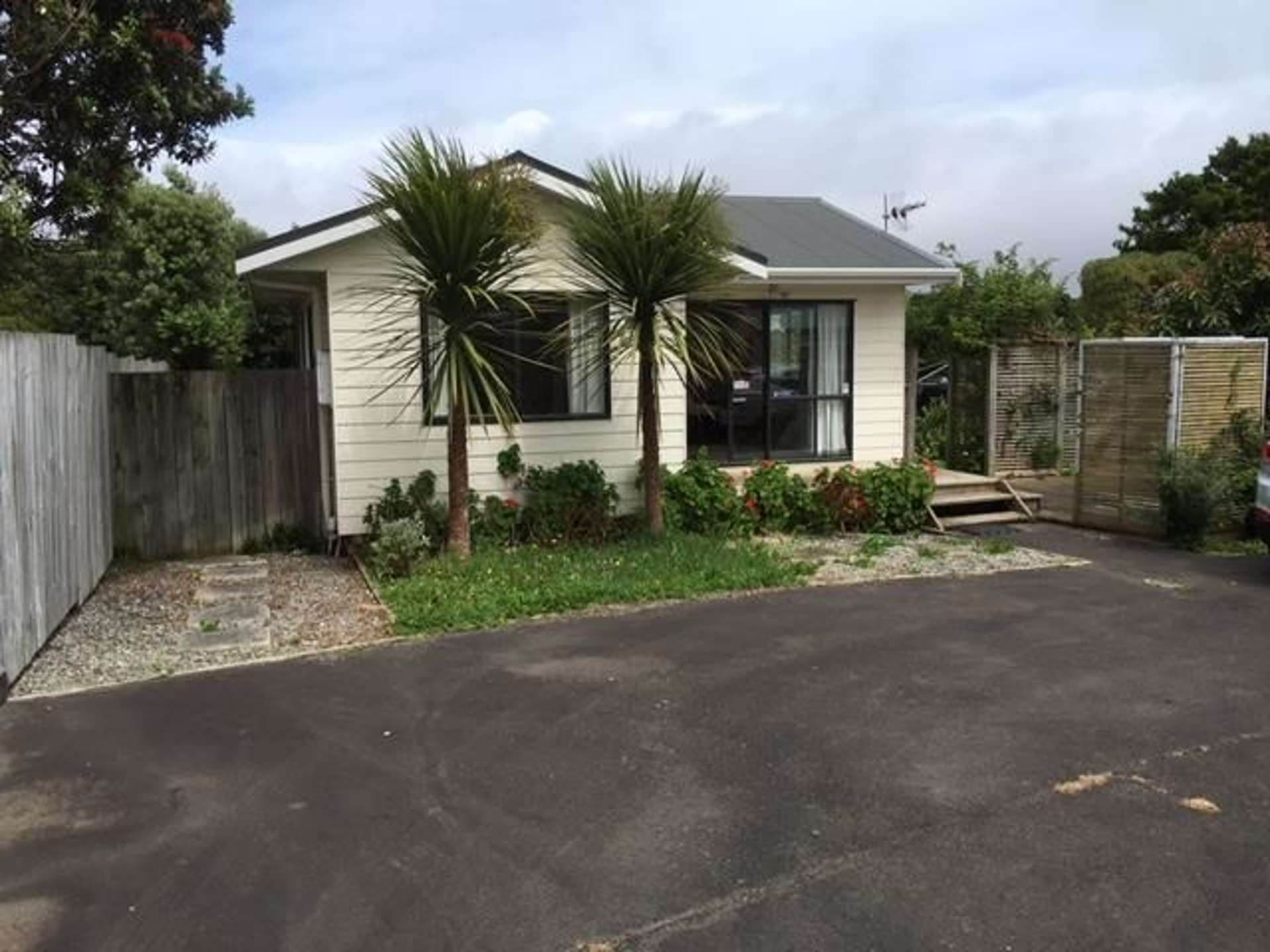 14a Driver Crescent Cannons Creek_0