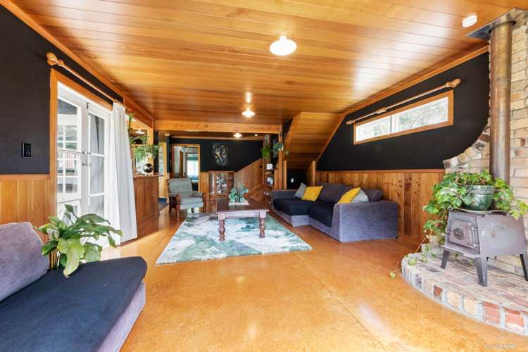 15 Erangi Place Bethells Beach_8