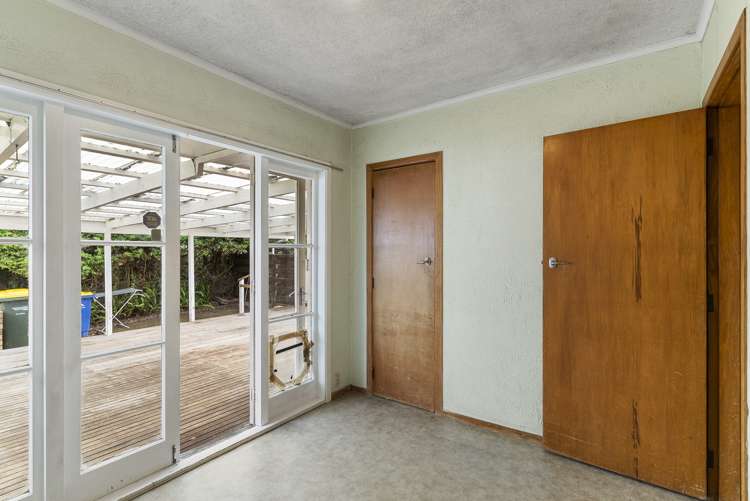 201 Chivalry Road Glenfield_11