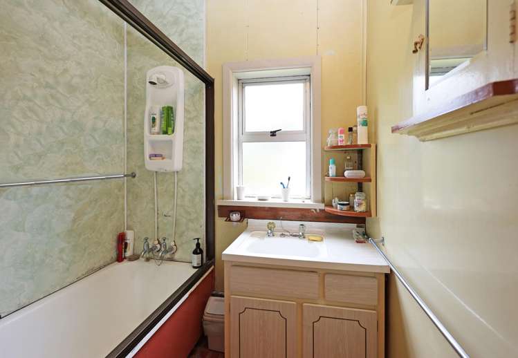 5 George Street Kakanui_13