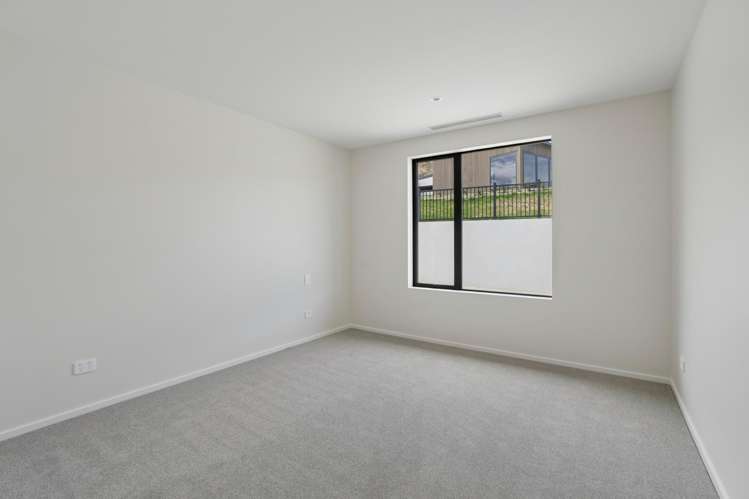 6 Red Deer Rise Kelvin Heights_21