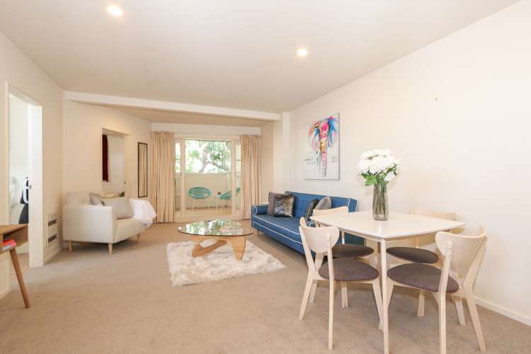 8/33 Hania Street Mount Victoria_11