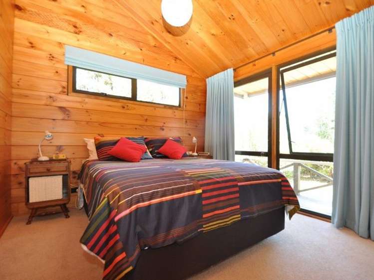 10 Hobson Place Pauanui_14