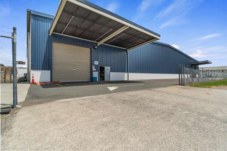 Part of 8 Mainstreet Place_0