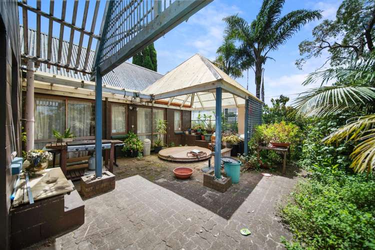 54 Hain Avenue Mangere East_13