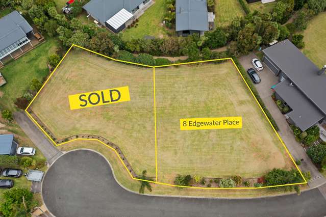 8 & 10 Edgewater Place Matapouri_2