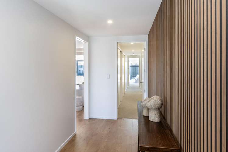 42 Frederick Busch Crescent_3