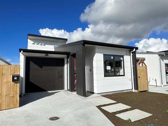 20 Fredrick Hanson Road Papakura_1