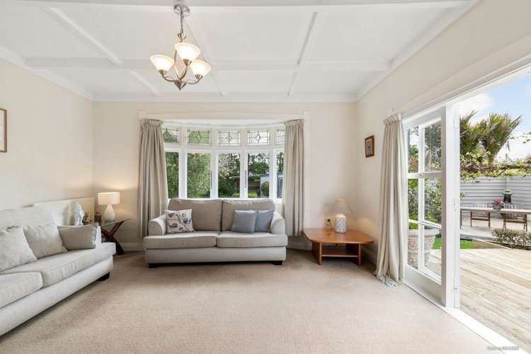 3 Beaver Road East Bombay_11