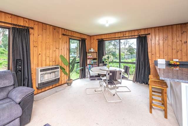 86 Peakes Road Springvale_4