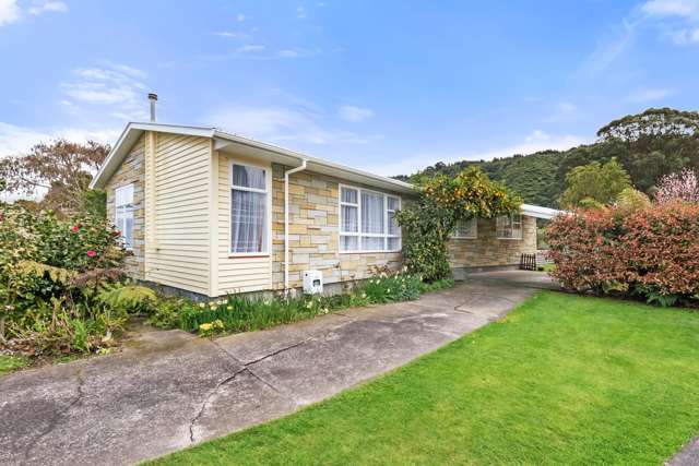 9 Ruapae Grove Trentham_1