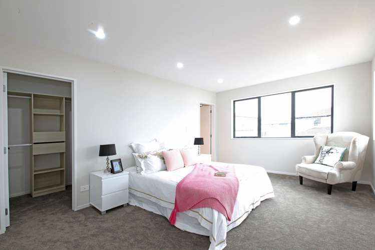 32 Nightingale Road Flat Bush_10