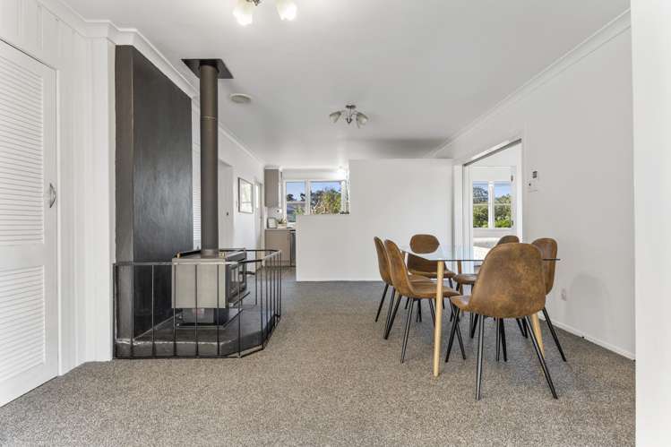 62 Peakes Road Springvale_12