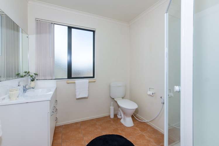 2/2 Arawa Street New Lynn_17