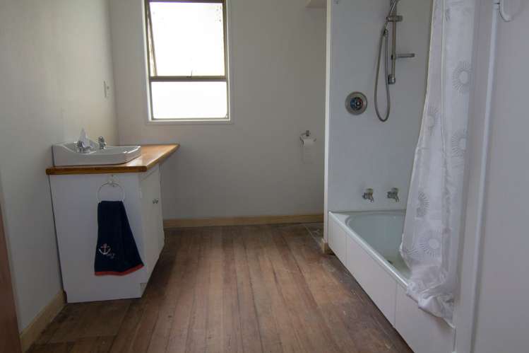 3002a Kaipara Coast Highway Glorit_13