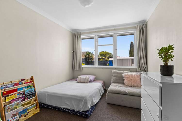 11 Cranby Crescent Onekawa_7