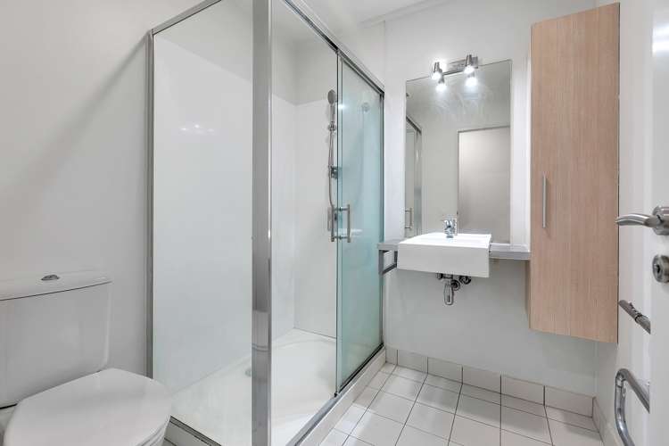 1a/16 Burton Street Grafton_7