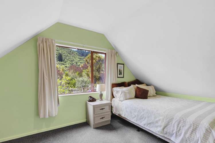 72 Bishopdale Avenue Bishopdale_6