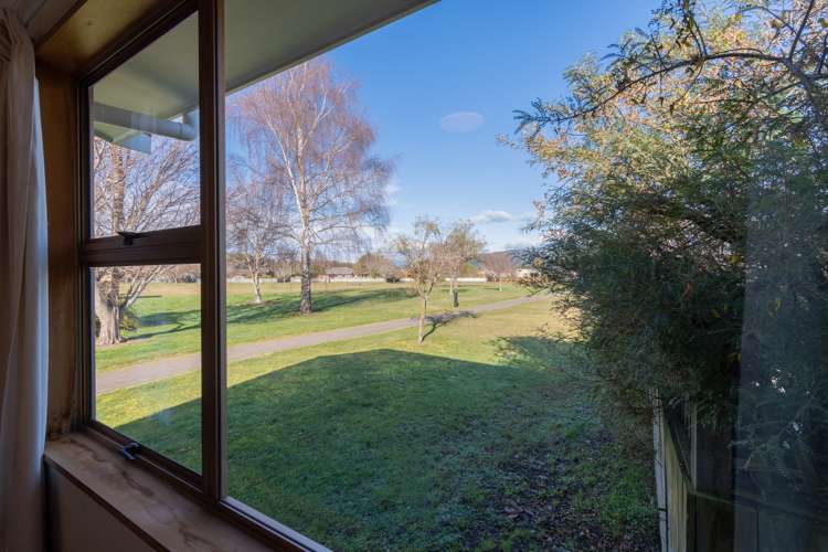 30 Lawson Burrows Crescent Te Anau_9