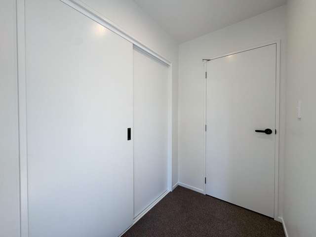 1/14 Molley Green Place 10044_1