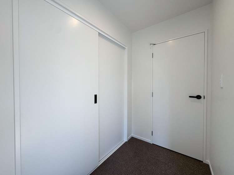 1/14 Molley Green Place 10044_1