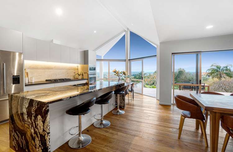 175 Macwhinney Drive Drury_1
