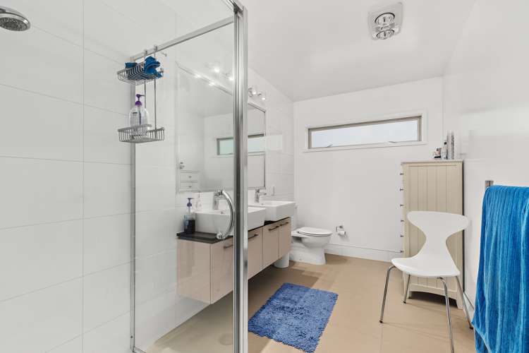 6 Kensington Drive Orewa_14