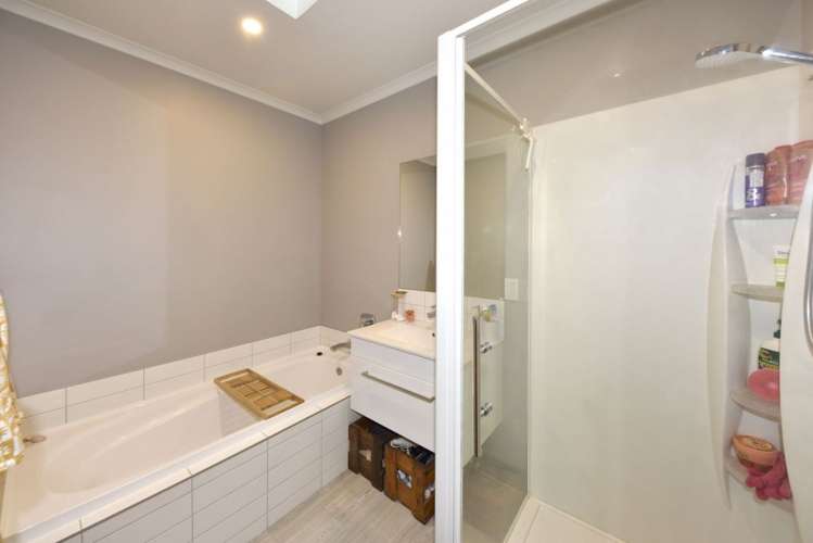 7 William Dawson Crescent Wigram_16