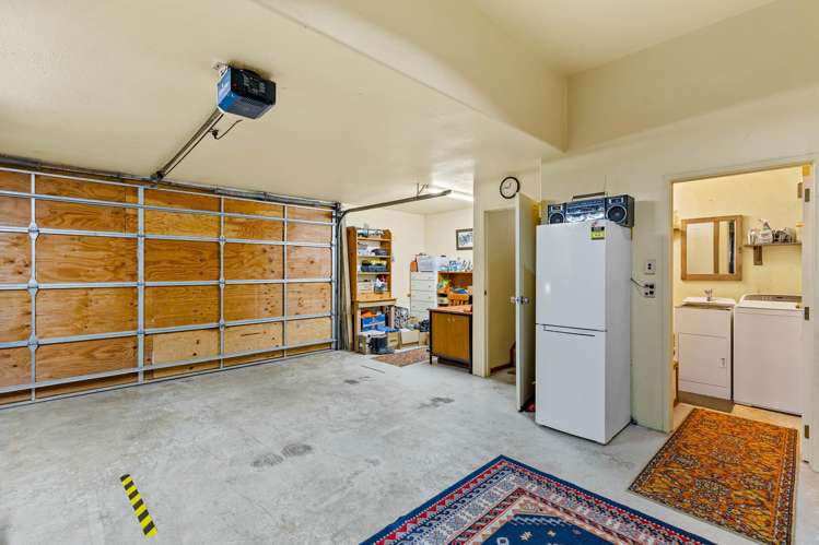 11e Longfellow Parade Glen Eden_26